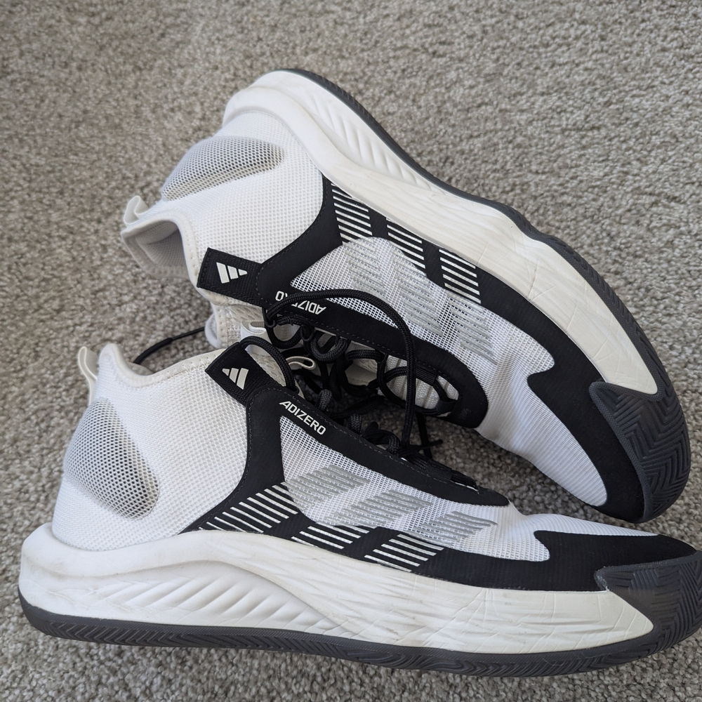 Adidas Men's White and Black Sneakers